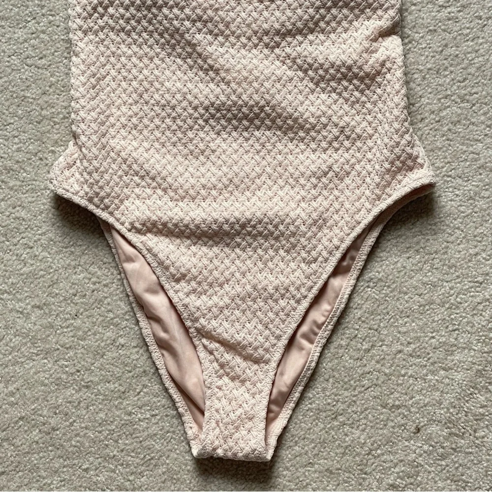 New! Victoria's Secret Swim Scoop Lace-Up Back One Piece Swimsuit 47072
